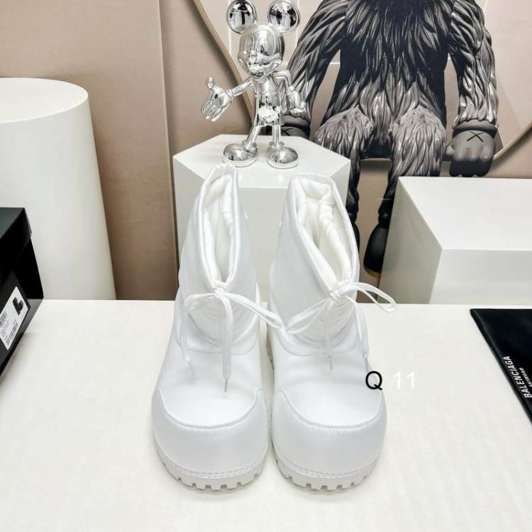 Picture of Balenciaga Shoes _SKUBalenciagasz35-39XJ01071331